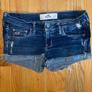 Hollister jean shorts!
